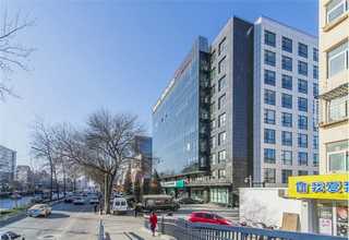 三轴线轨立式数控加工中心定制